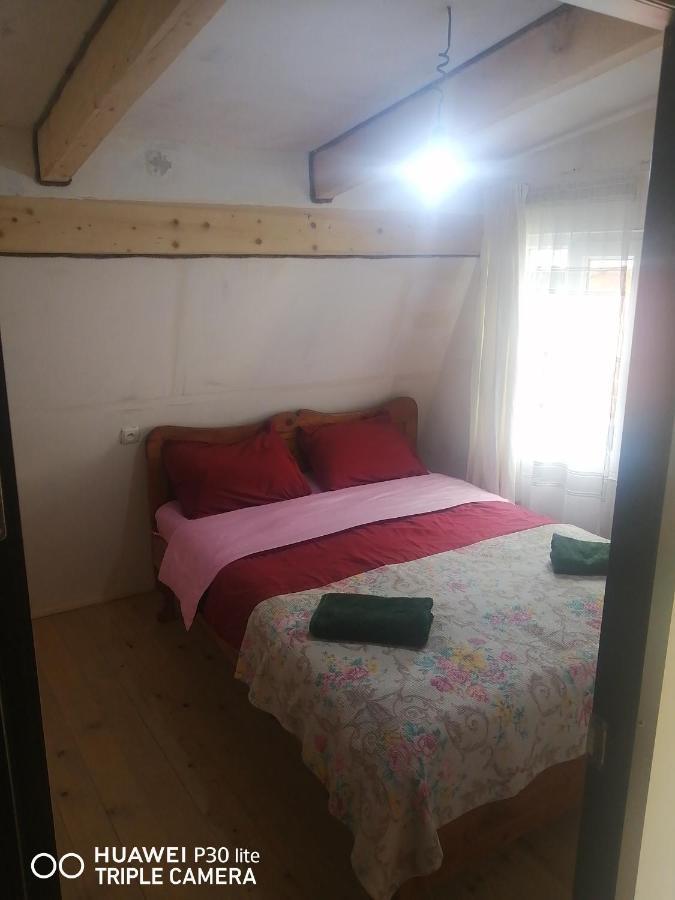 Sesili Guesthouse Адиши Экстерьер фото
