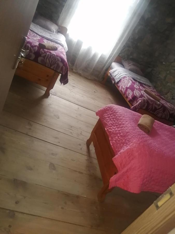 Sesili Guesthouse Адиши Экстерьер фото