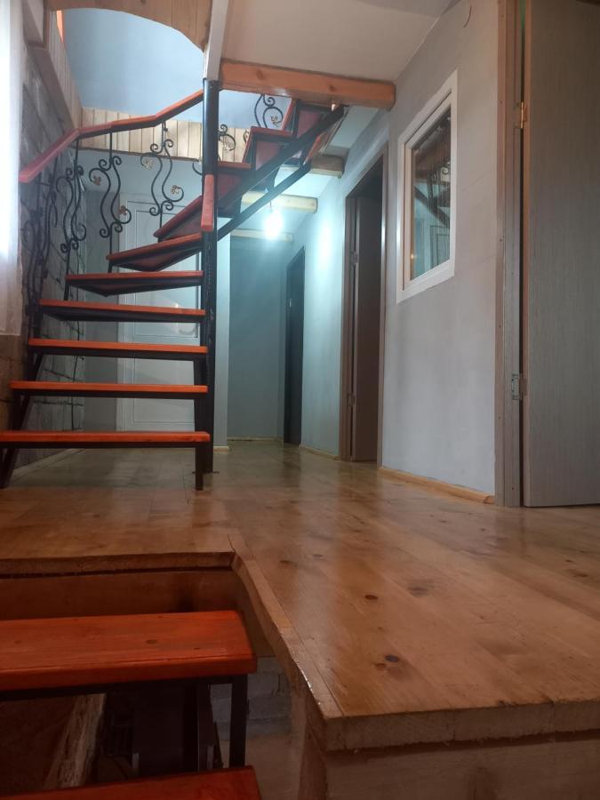 Sesili Guesthouse Адиши Экстерьер фото